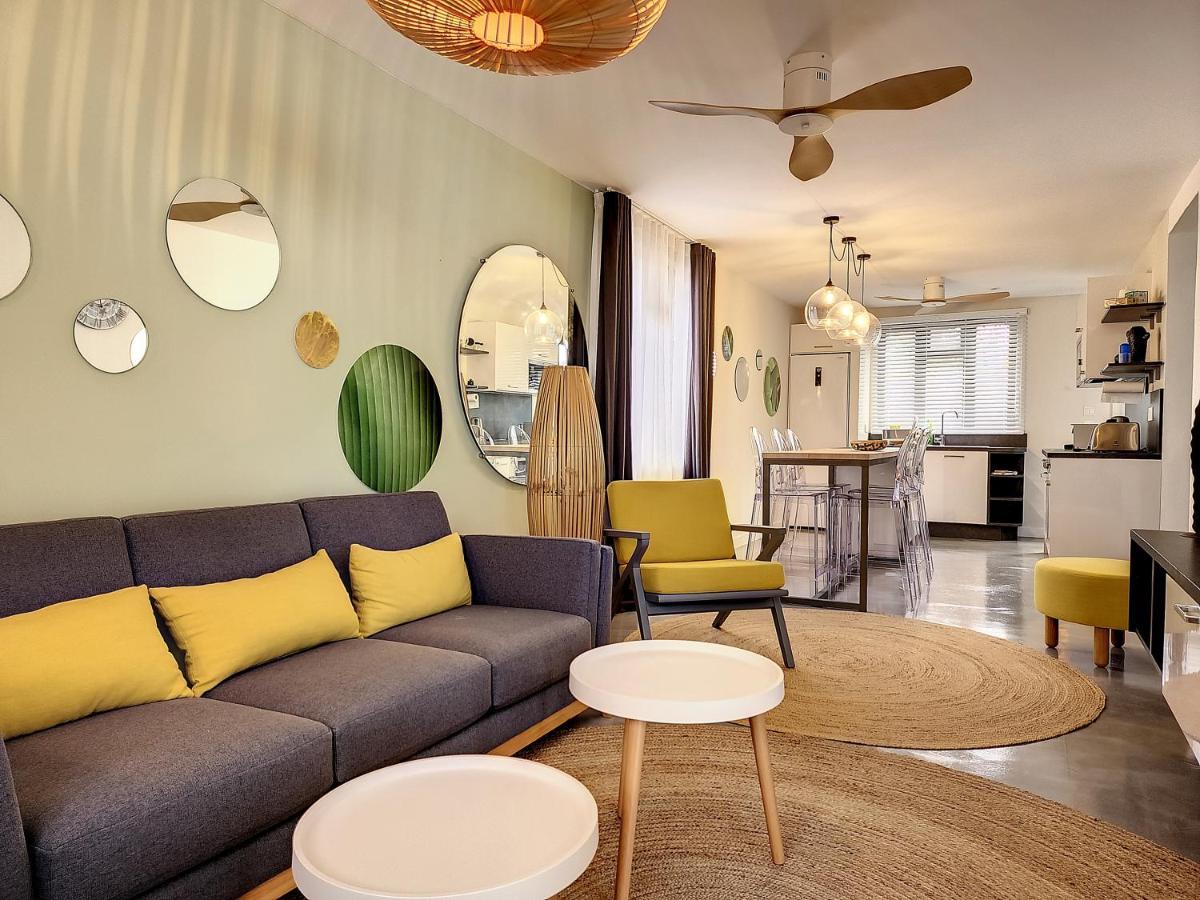 Sunkissed - Brand New Beach Apartment Located 50M From Beach Flic-en-Flacq Exteriér fotografie